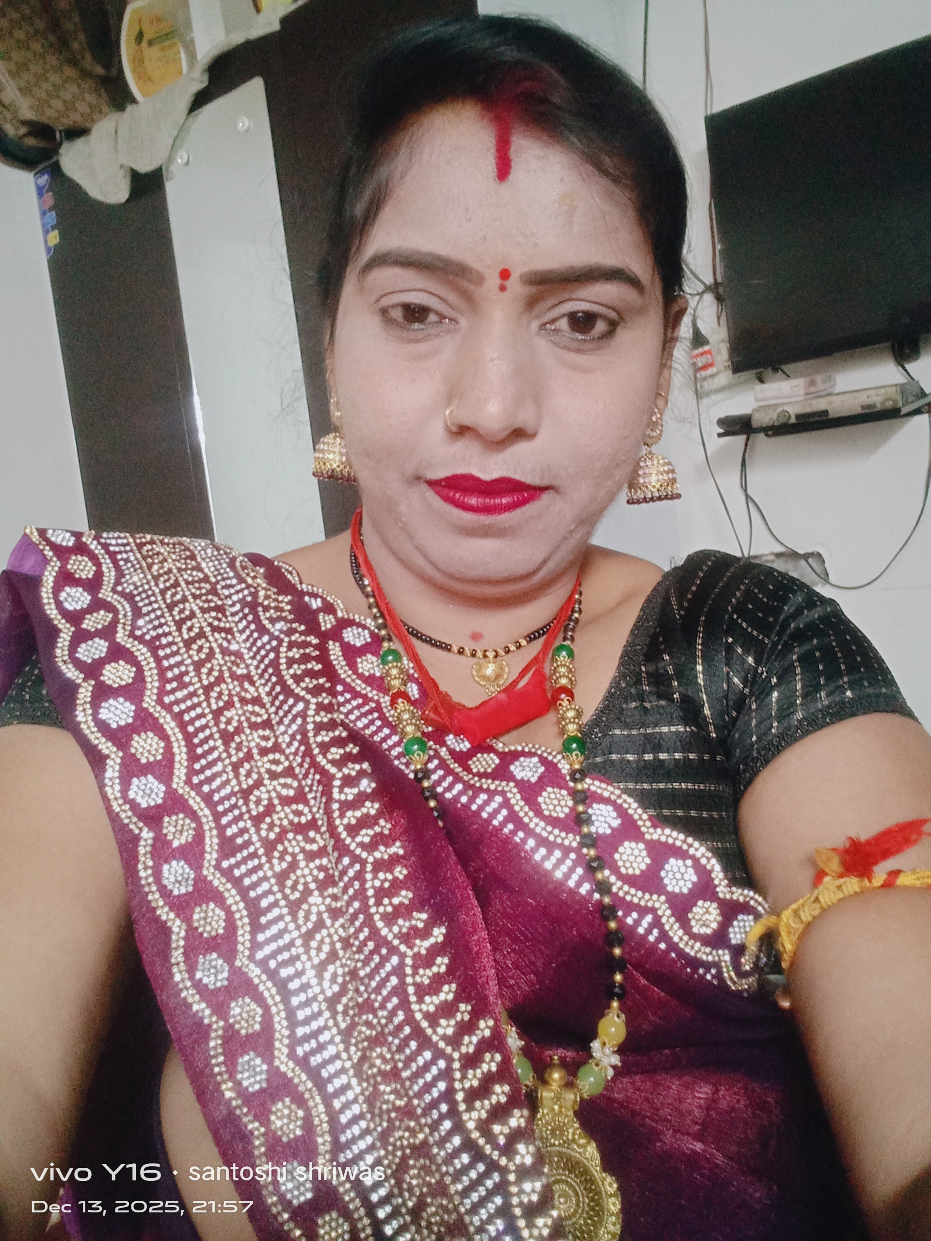 संतोषी श्रीवास - सदस्य (Member) महिला मोर्चा, छत्तीसगढ़