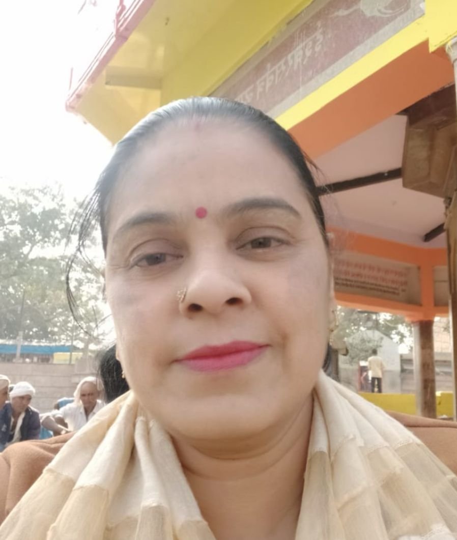 सरिता - जिला अध्यक्ष महिला मोर्चा, उत्तर प्रदेश