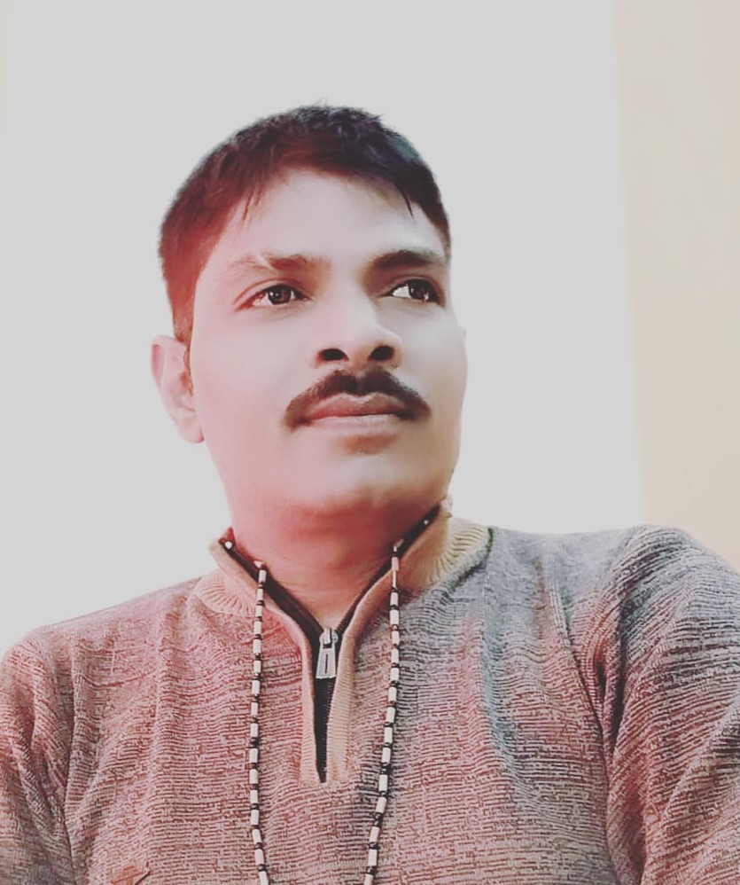 सूर्यवंशी कोली रविंद्र कुमार - जिला अध्यक्ष, गुजरात